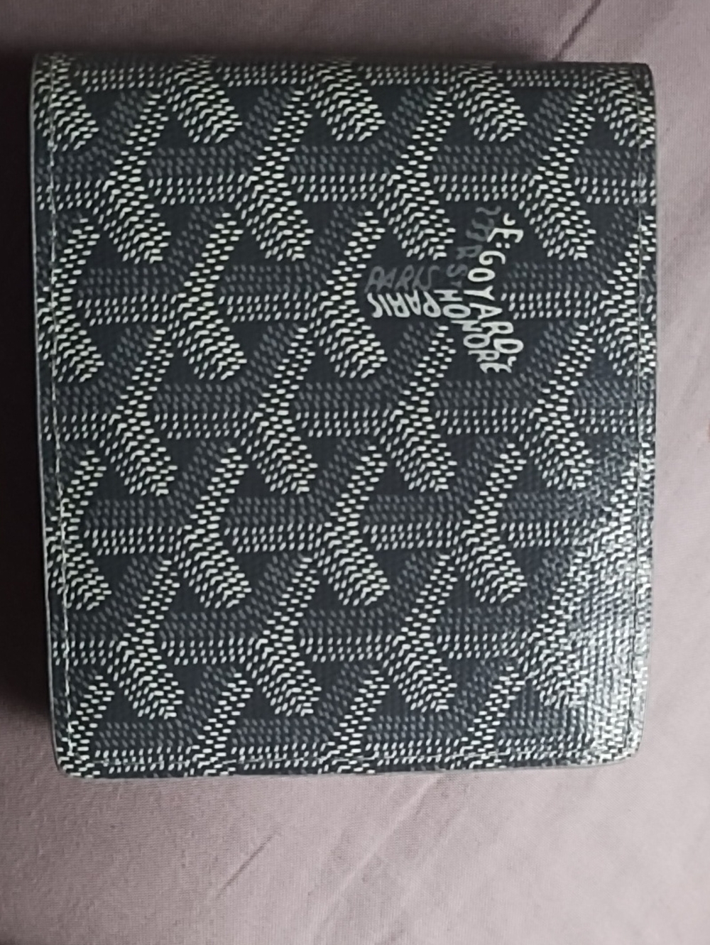 Goyard Black and White Chevron Card Holder